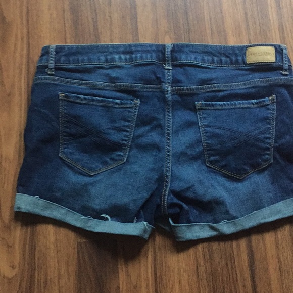 Aeropostale shorts size 12 - Picture 2 of 4